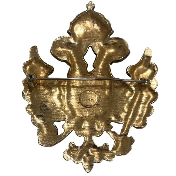 Vintage ACCESSOCRAFT NYC Brooch & Screw Back Earrings Coat of Arms Gold Tone Set - Picture 3 of 6